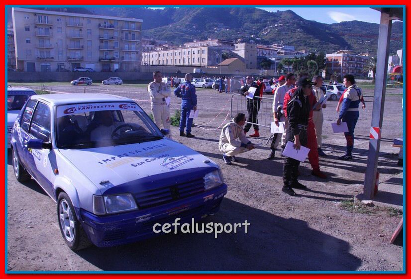 121111 rally 348_tn.jpg